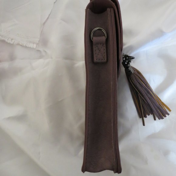 Small crossbody poucn by Aocina - Picture 2 of 9